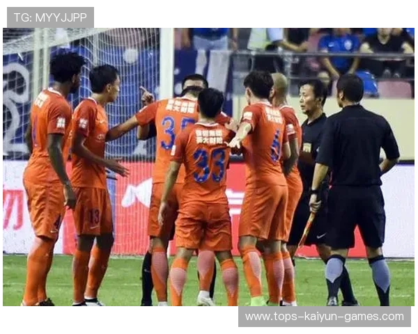 中国足球再受质疑：背后的原因与未来的希望